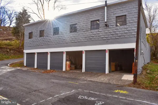 212 Chestnut St E, SHAMOKIN, PA 17872