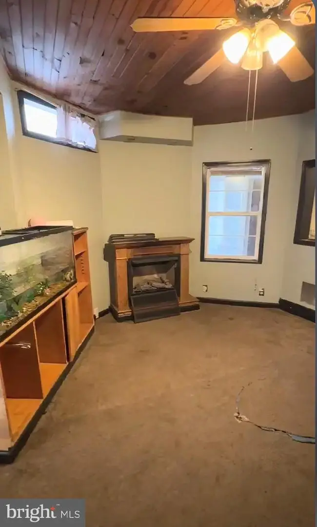 838 W Pine St, Coal Township, PA 17866 - Image #3