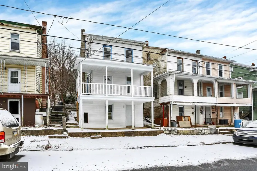 1228 Pulaski Ave, Coal Township, PA 17866 - Image #2