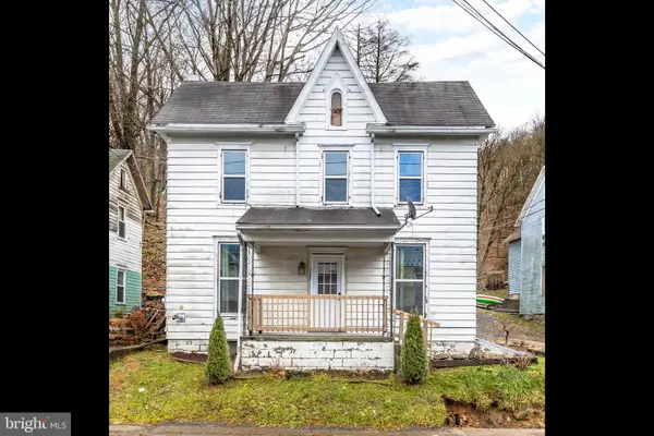 178 N Main St, HERNDON, PA 17830