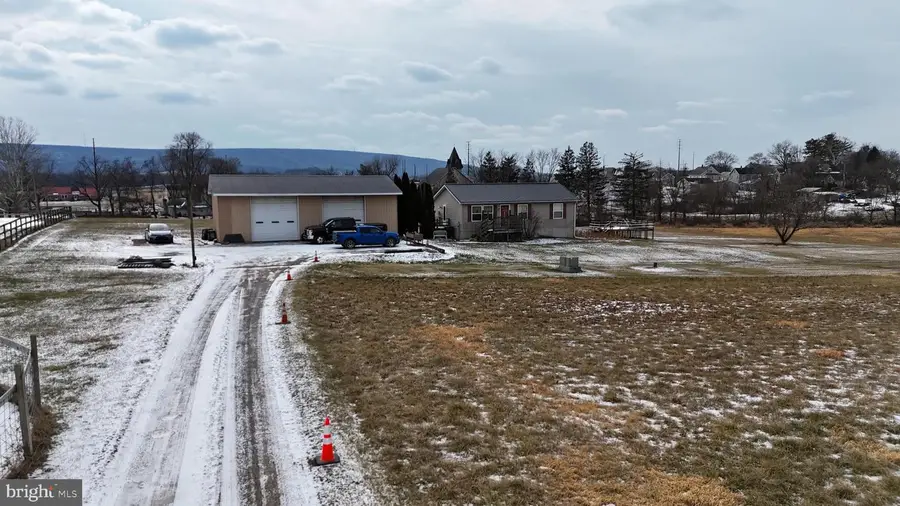 219 Styring Ln, Milton, PA 17847 - Image #3