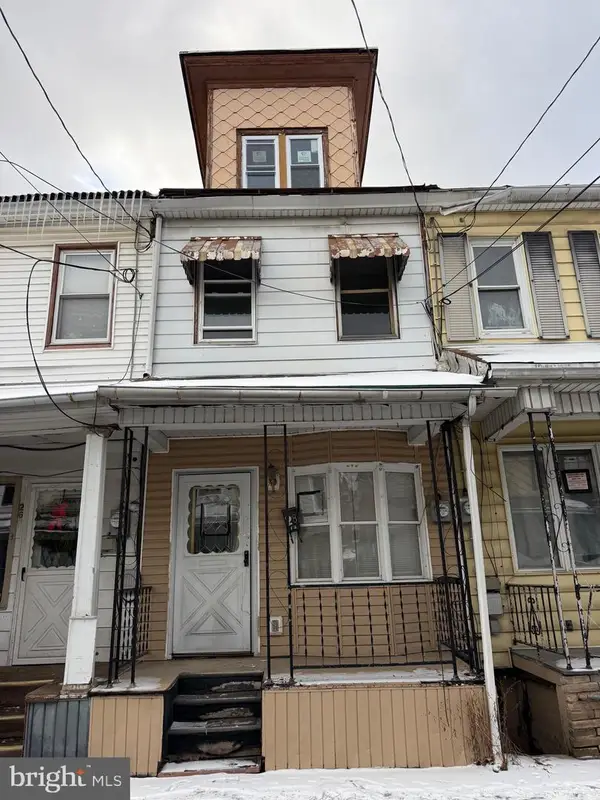 28 N Rock St, SHAMOKIN, PA 17872
