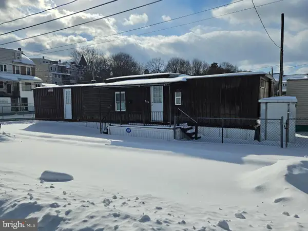 344 N Market St, MT CARMEL, PA 17851