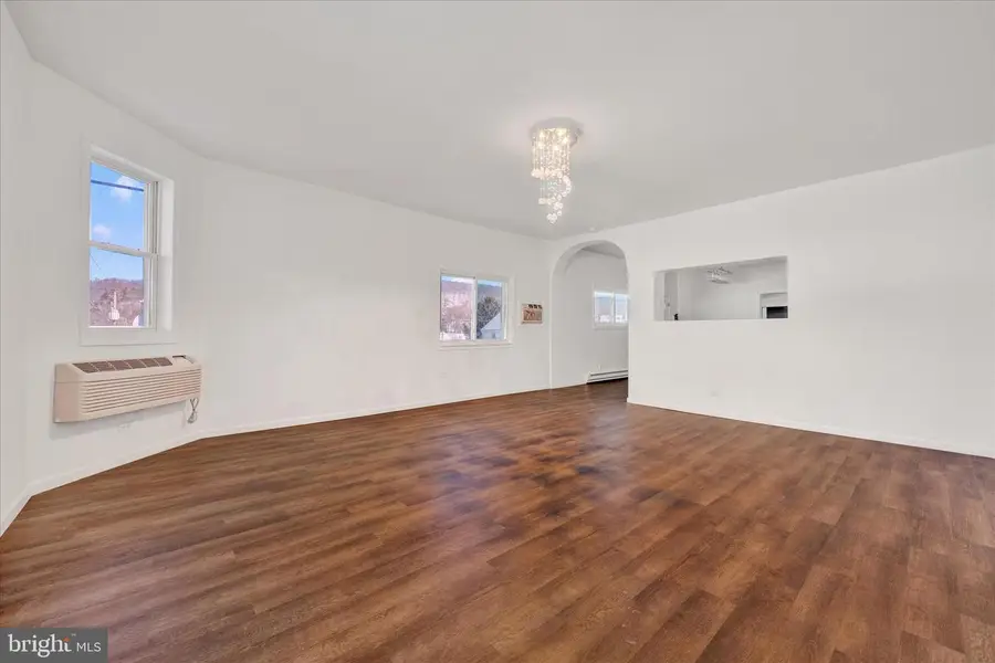 49-51 N Walnut St, Mount Carmel, PA 17851 - #2