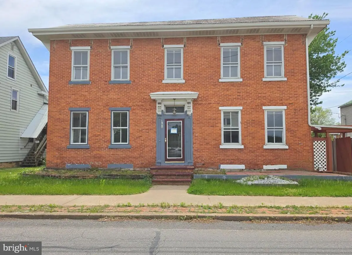 164 Main St, Montandon, PA 17850 - #1