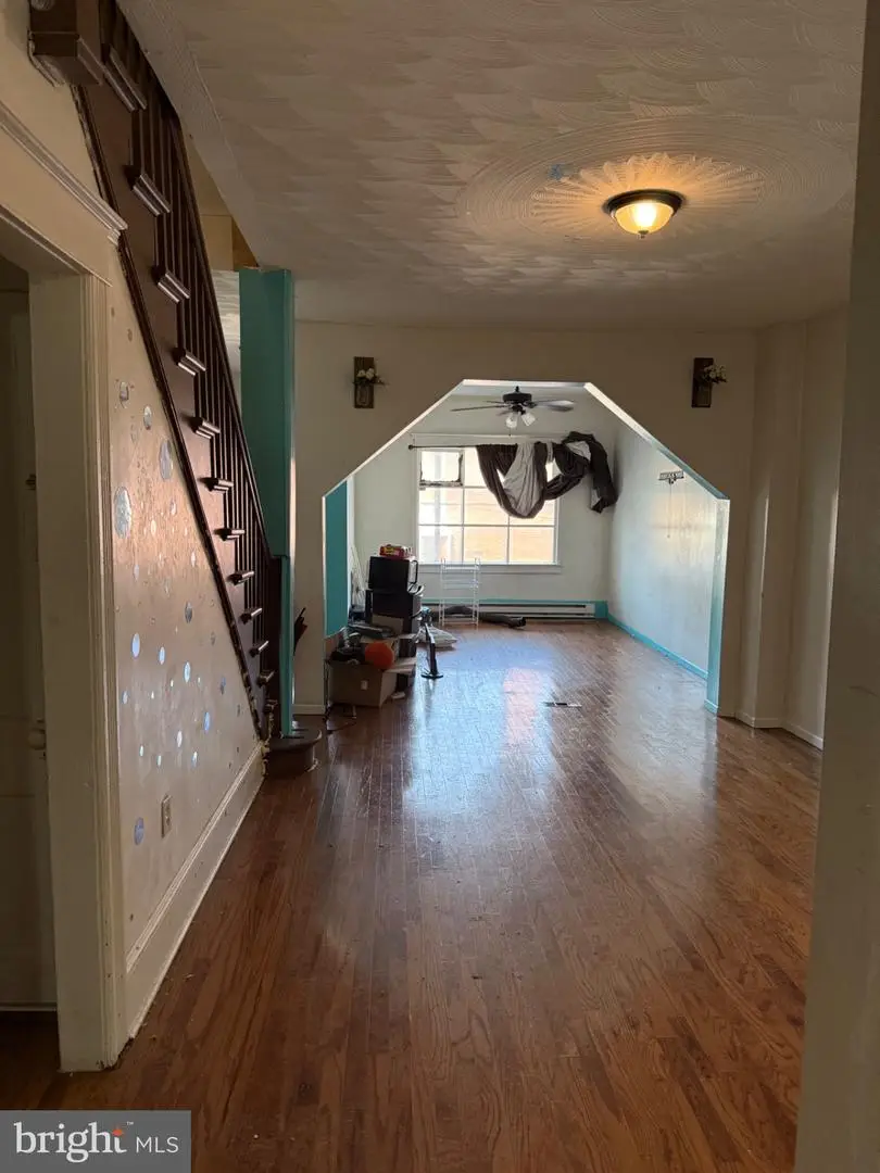 123 N Grant St, Shamokin, PA 17872 - #3