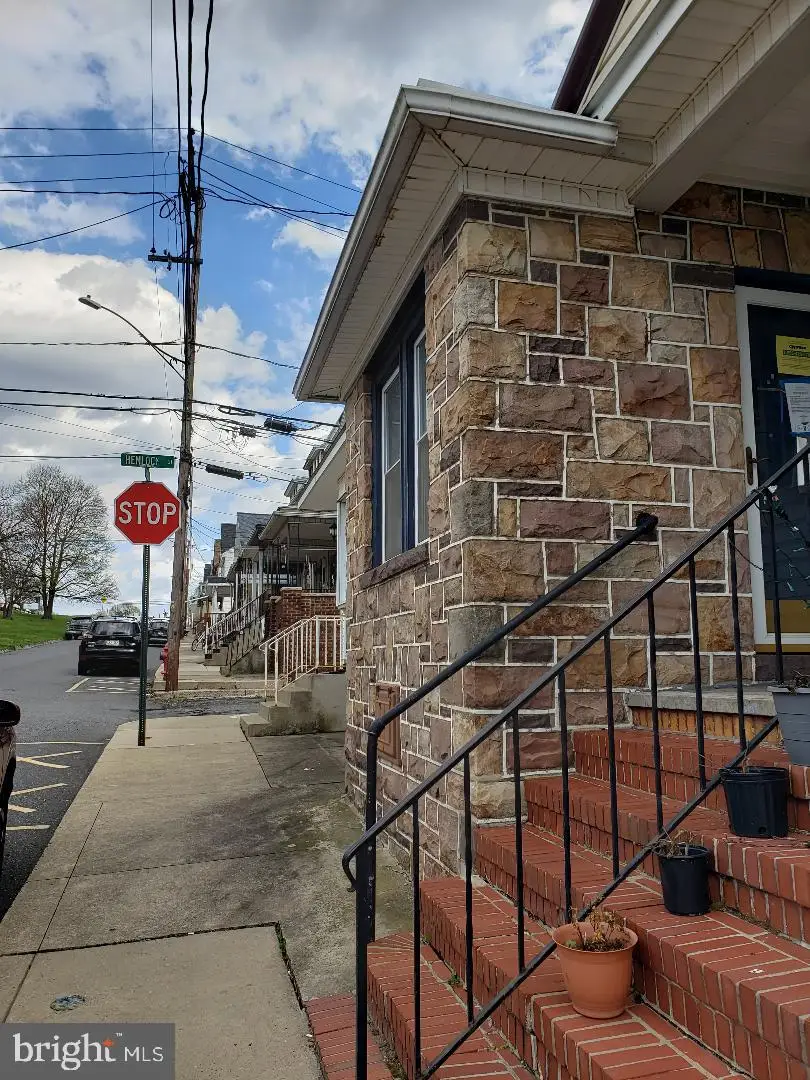 502 W Girard St, Mount Carmel, PA 17851 - #3