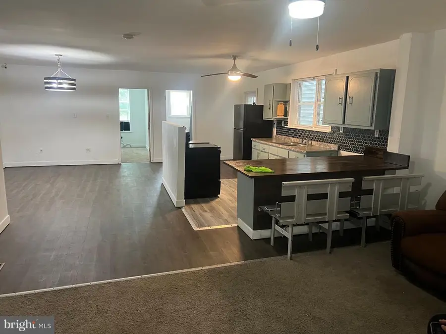 132 W Willow St, Shamokin, PA 17872 - #2