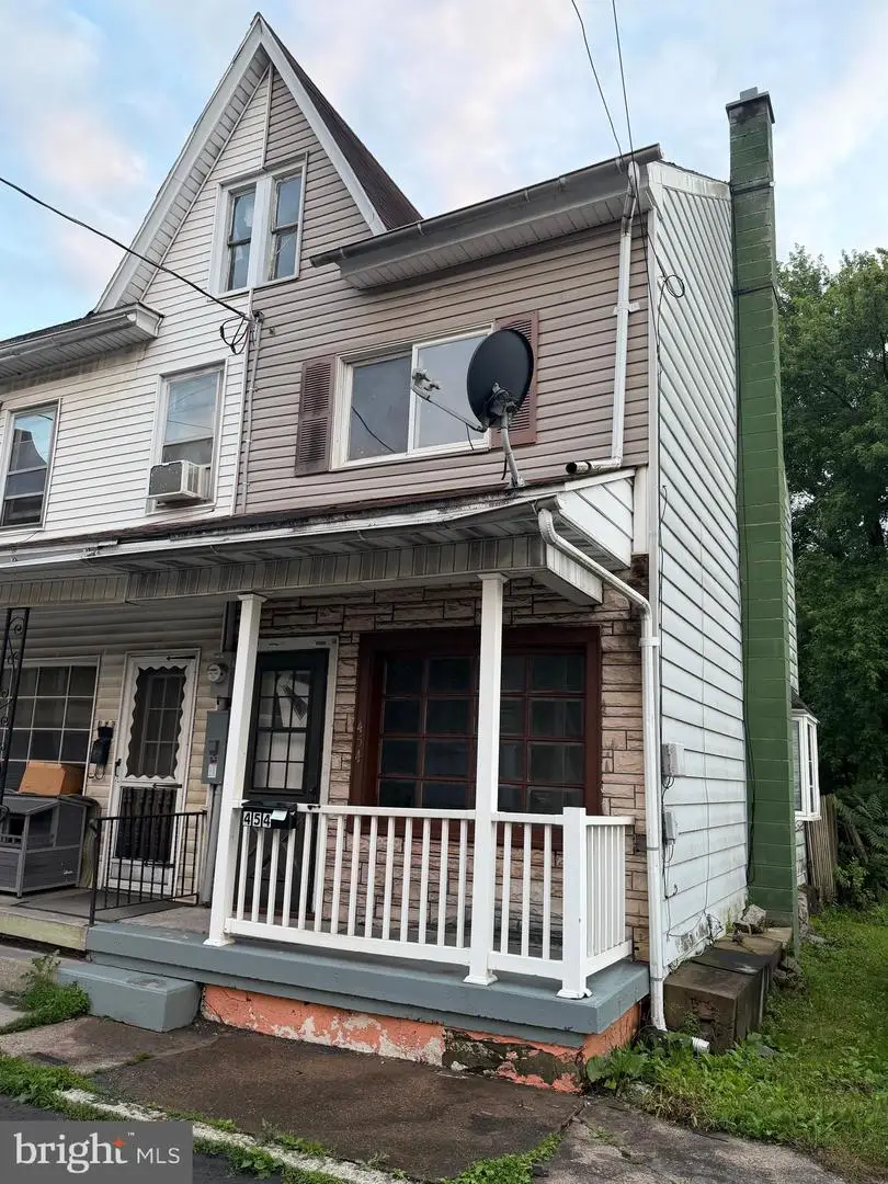 454 S Pearl St, Shamokin, PA 17872 - #2