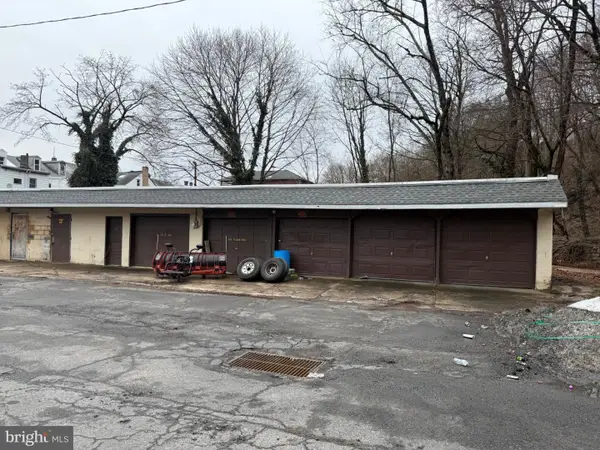 34 N Rock St, SHAMOKIN, PA 17872