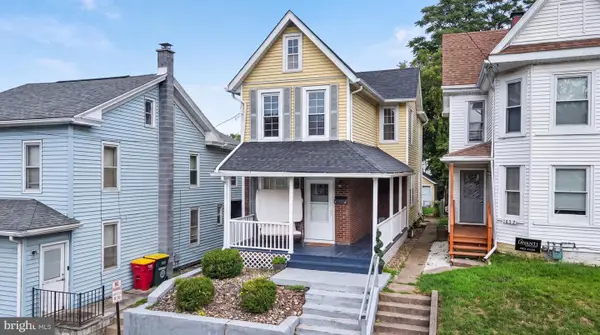 1030 Chestnut St E, SUNBURY, PA 17801