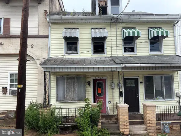 246 S Poplar St, MOUNT CARMEL, PA 17851