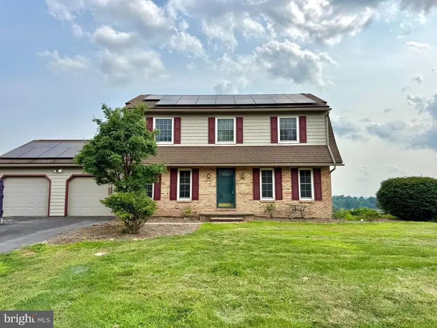 946 Skyview Dr, Milton, PA 17847 - #2