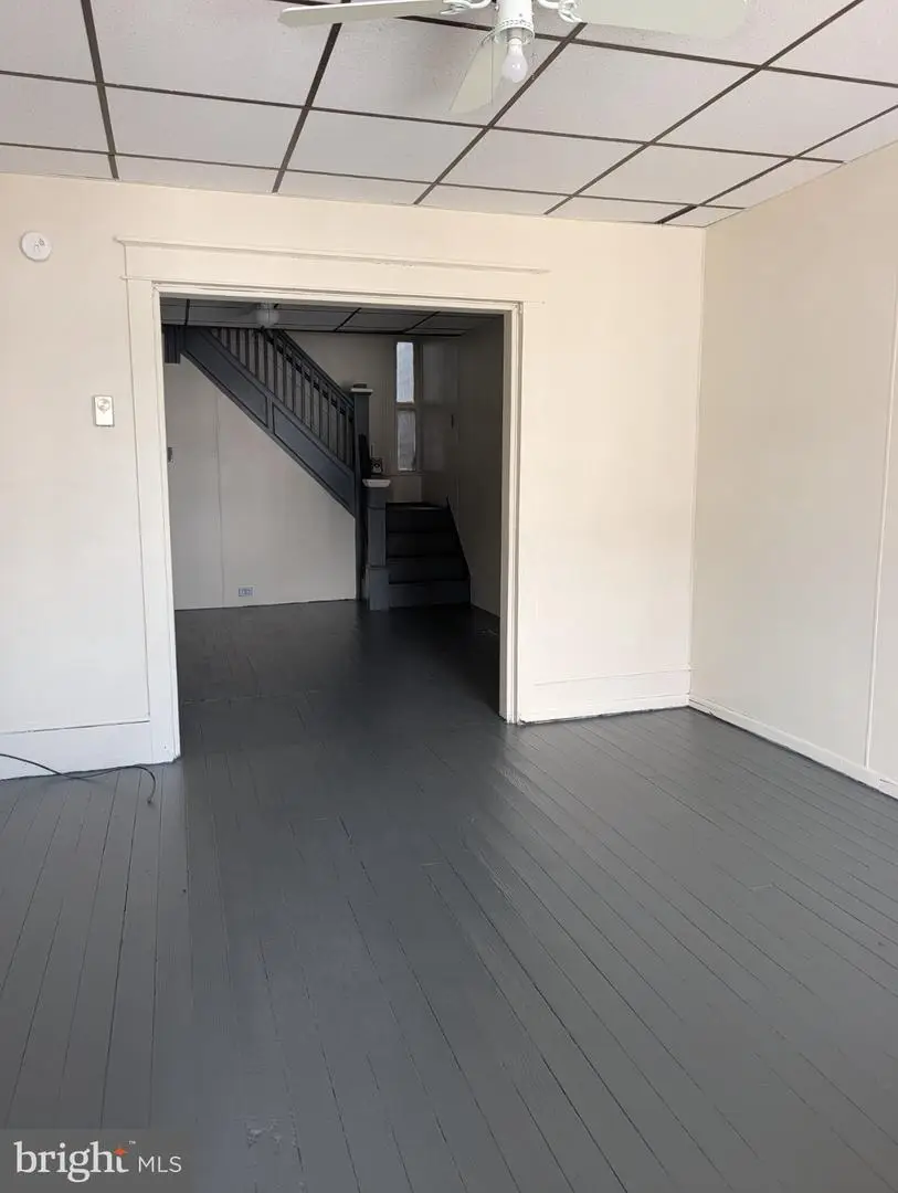 438 W 6th St, Mount Carmel, PA 17851 - #2