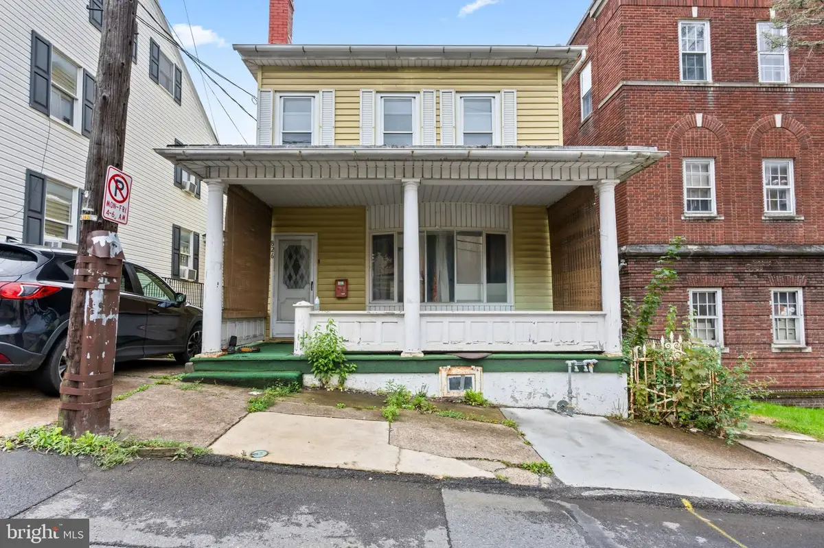 826 E Race St, Shamokin, PA 17872 - #1