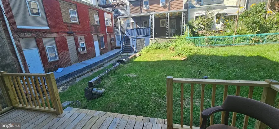 42 S Pear St, Mount Carmel, PA 17851 - #3