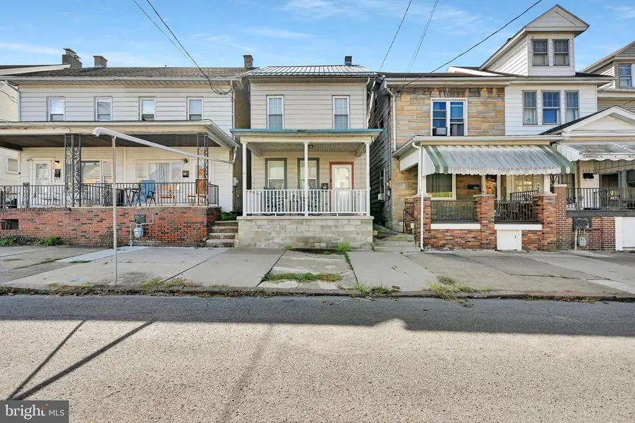 336 W 3rd St, Mount Carmel, PA 17851 - #3