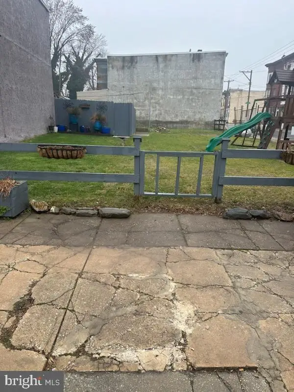 2846 N 12th St, Philadelphia, PA 19133 - Image #1