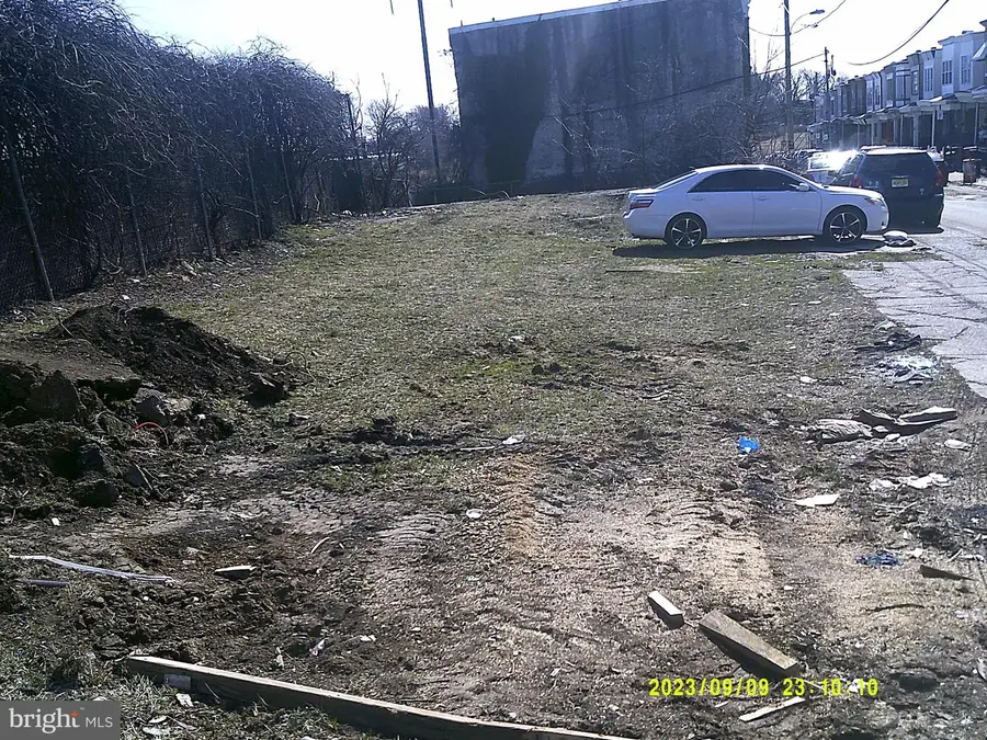 638 W Rockland St, Philadelphia, PA 19120 - Image #2