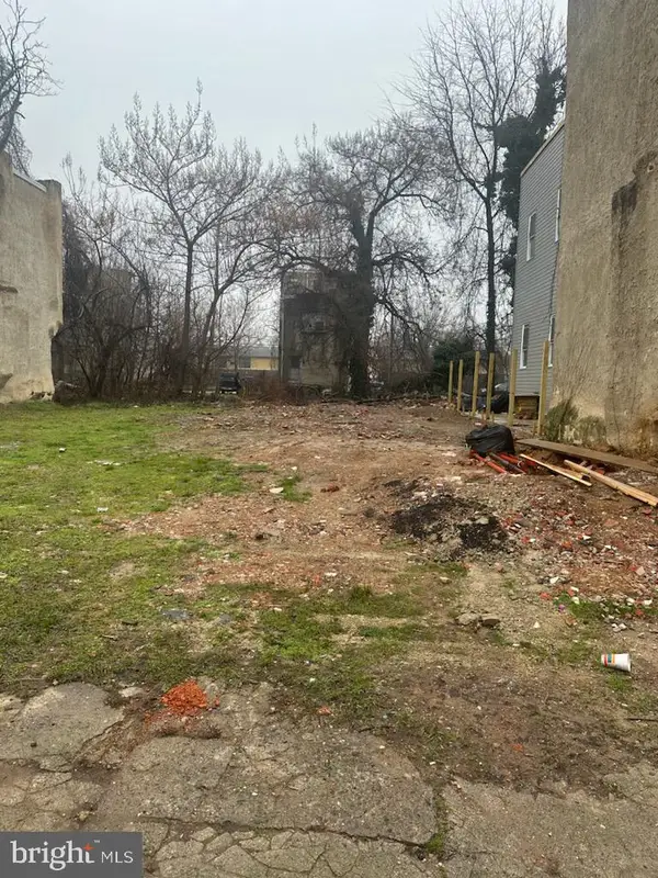 1825 N Van Pelt St, PHILADELPHIA, PA 19121