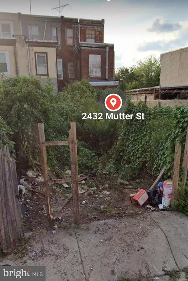 2432 N Mutter St, PHILADELPHIA, PA 19133