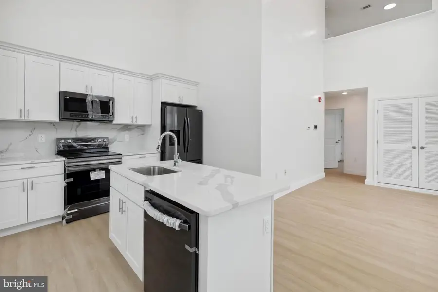 2118 W Oxford St, Philadelphia, PA 19121 - Image #2