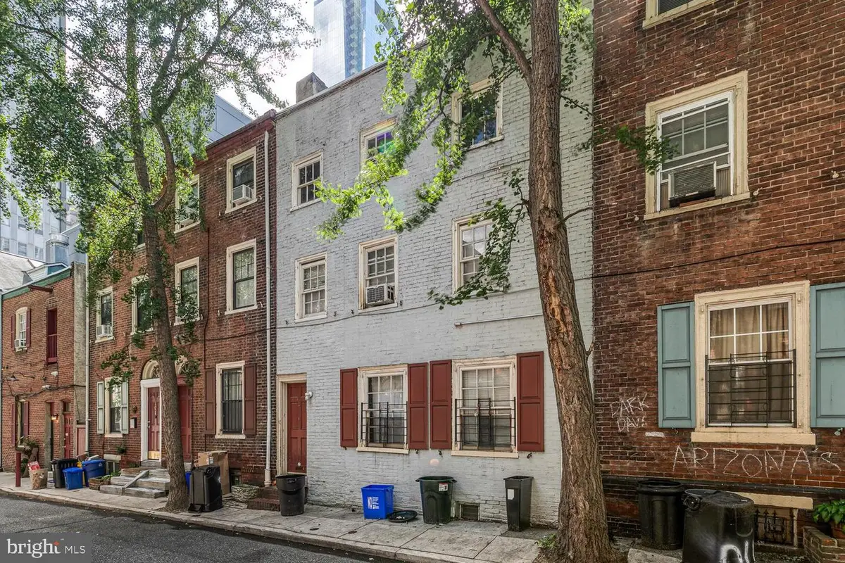 108 N Mole St, Philadelphia, PA 19102 - Image #1