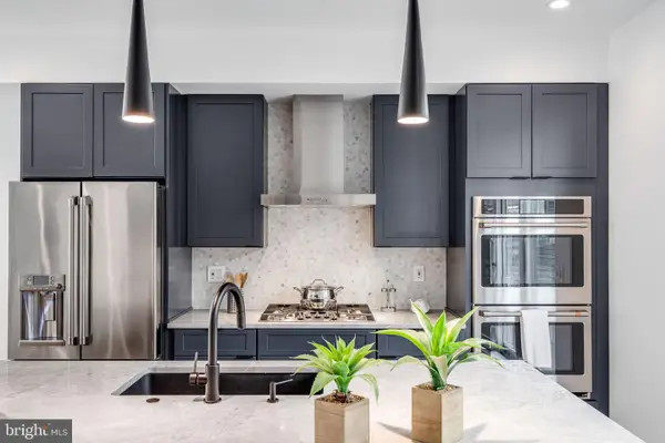 2139 League Ct, PHILADELPHIA, PA 19146