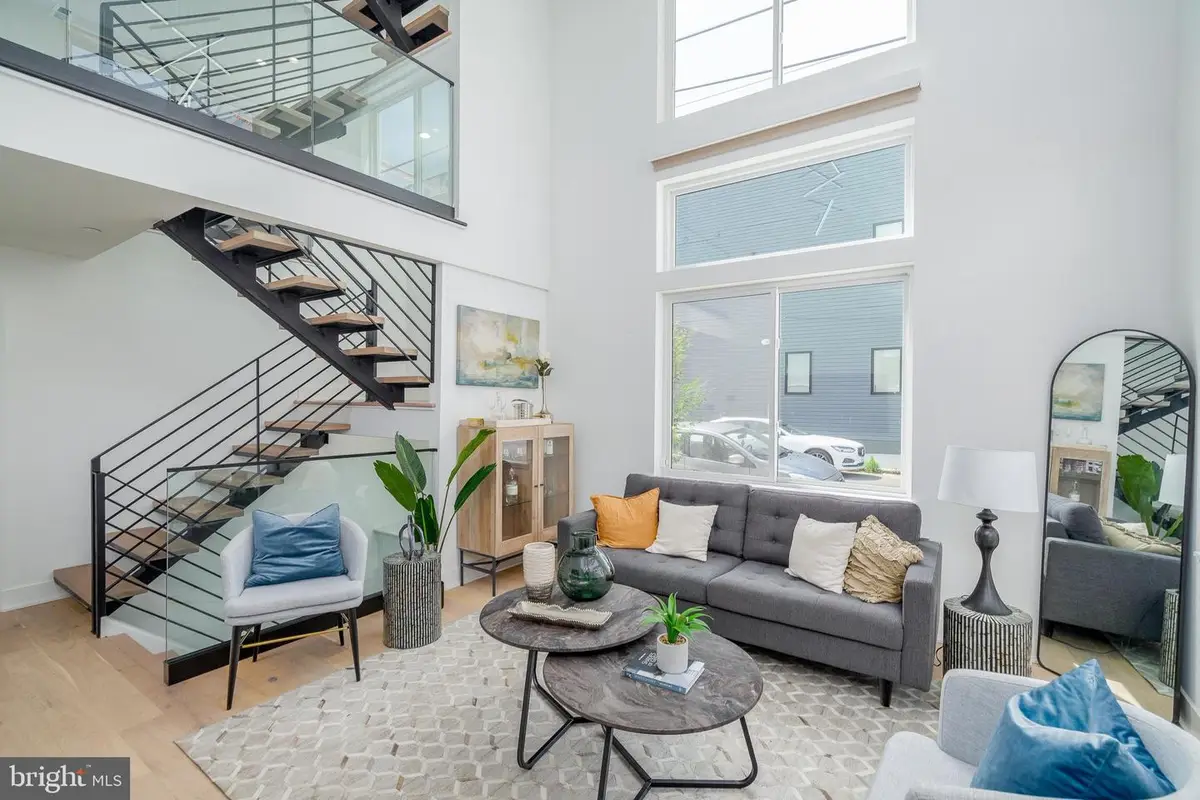 2616 E Hagert St, Philadelphia, PA 19125 - Image #1