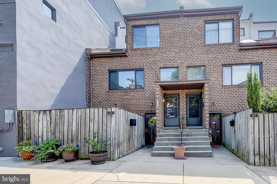 857 N 28th St #b, Philadelphia, PA 19130 - #2