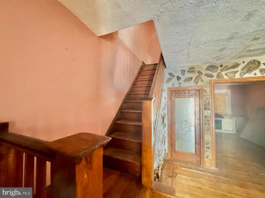 512 S Yewdall St, Philadelphia, PA 19143 - Image #3