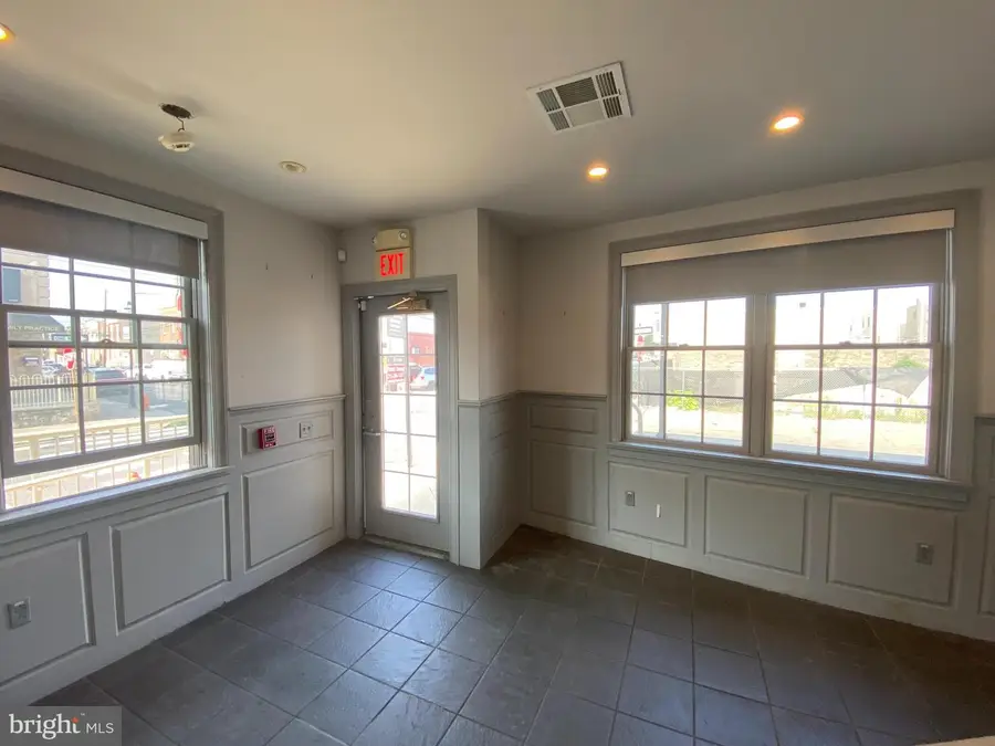 2149 S 3rd St, Philadelphia, PA 19148 - Image #2