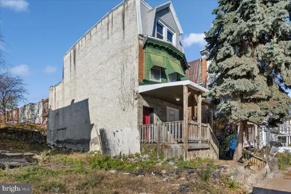 109 W Logan St, PHILADELPHIA, PA 19144