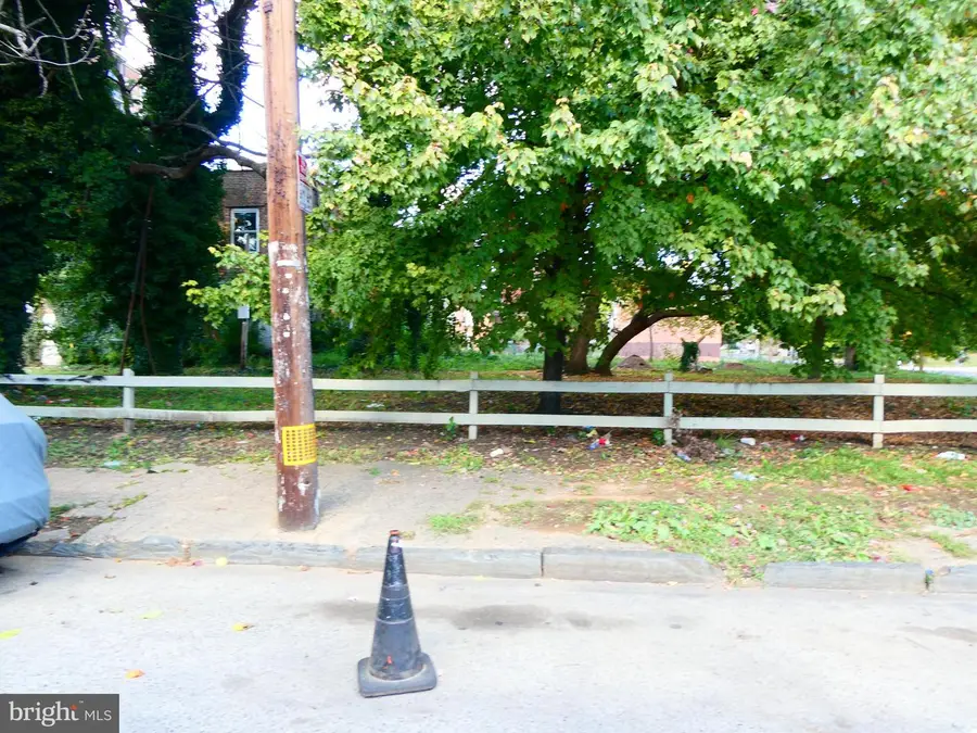 920 Edgley St, Philadelphia, PA 19122 - Image #3