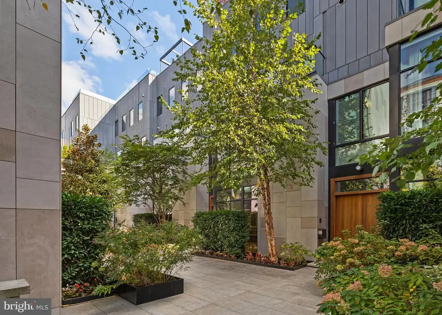 249 S 24th St #h, Philadelphia, PA 19103 - Image #3