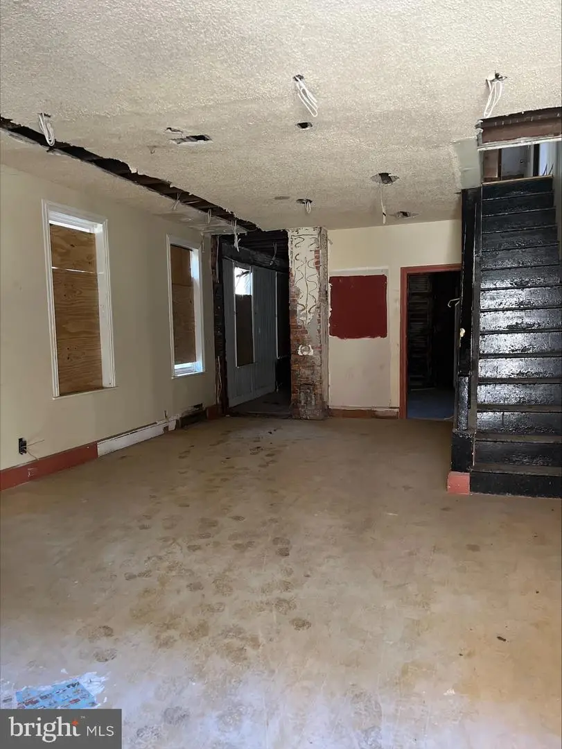 4431 Oakland St, Philadelphia, PA 19124 - Image #2