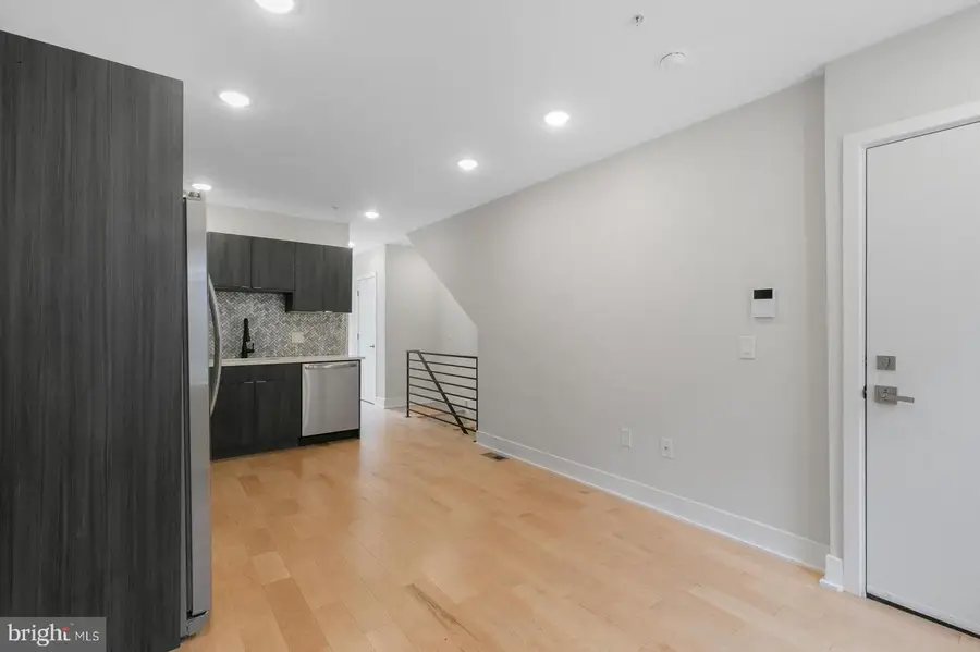 1932 Cambridge St #a, Philadelphia, PA 19130 - Image #2