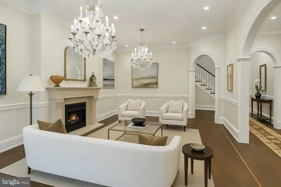 1808 Delancey Pl, Philadelphia, PA 19103 - Image #3