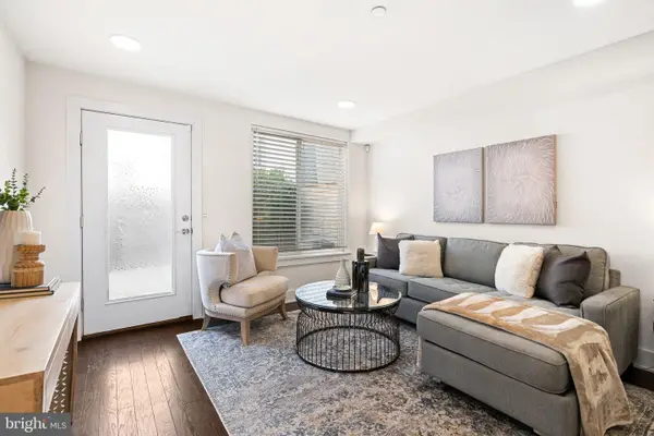 1315 N 25th St #1, PHILADELPHIA, PA 19121