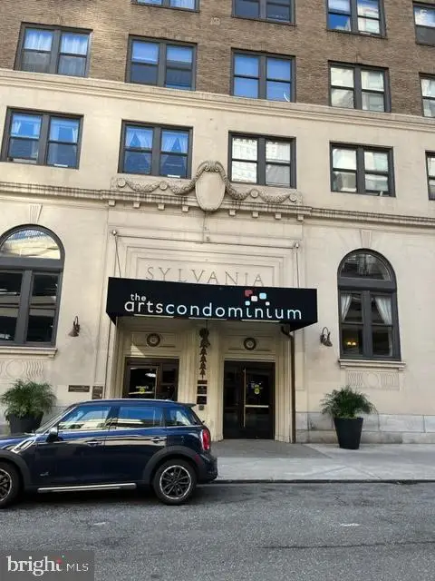 1324 Locust St #425, Philadelphia, PA 19107 - Image #1