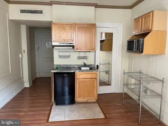 1324 Locust St #1502, Philadelphia, PA 19107 - Image #3