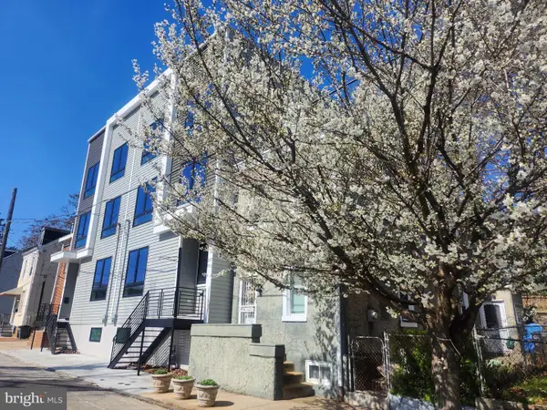 258 E Sharpnack St, PHILADELPHIA, PA 19119