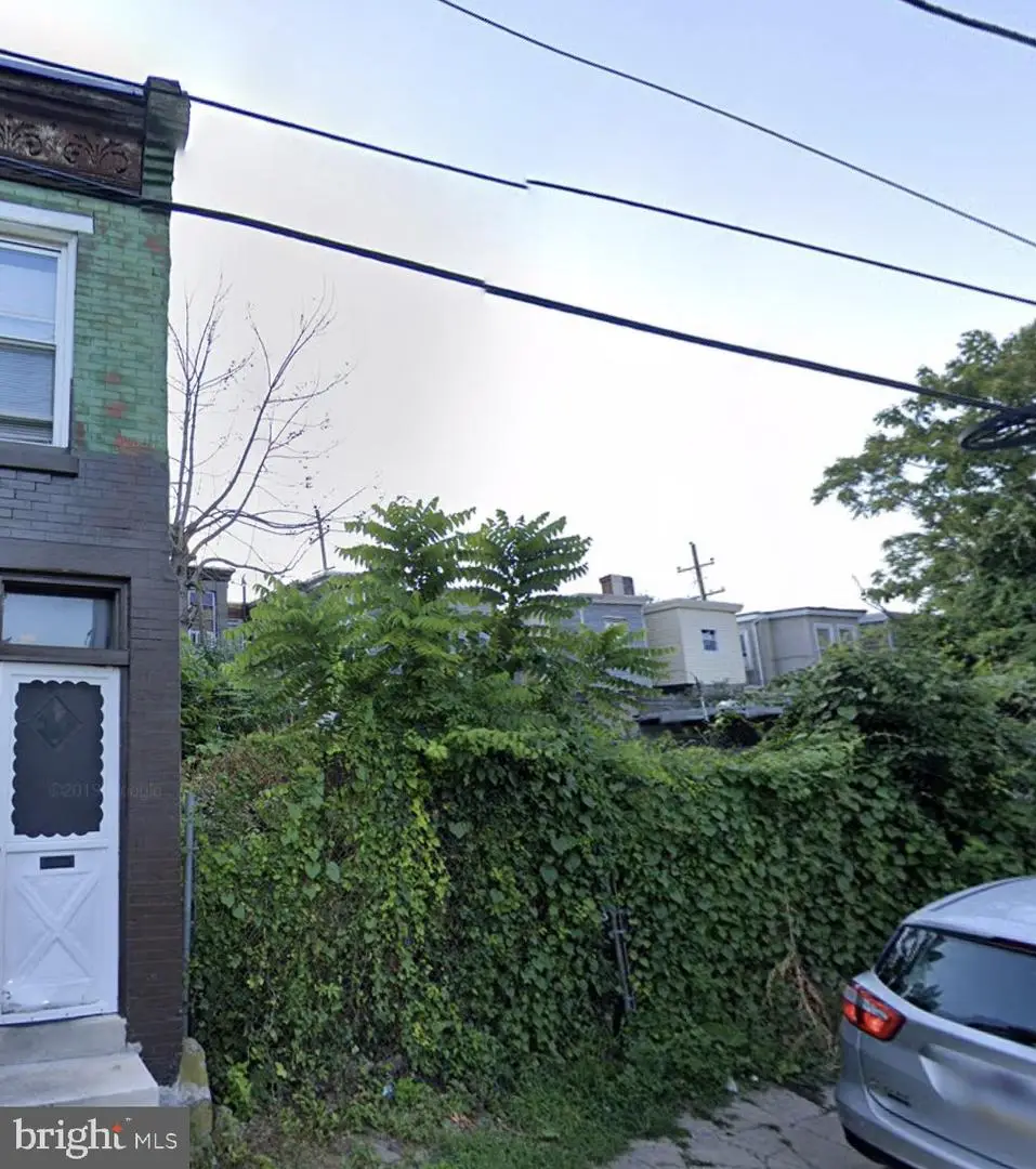 2518 N Leithgow St, Philadelphia, PA 19133 - Image #1