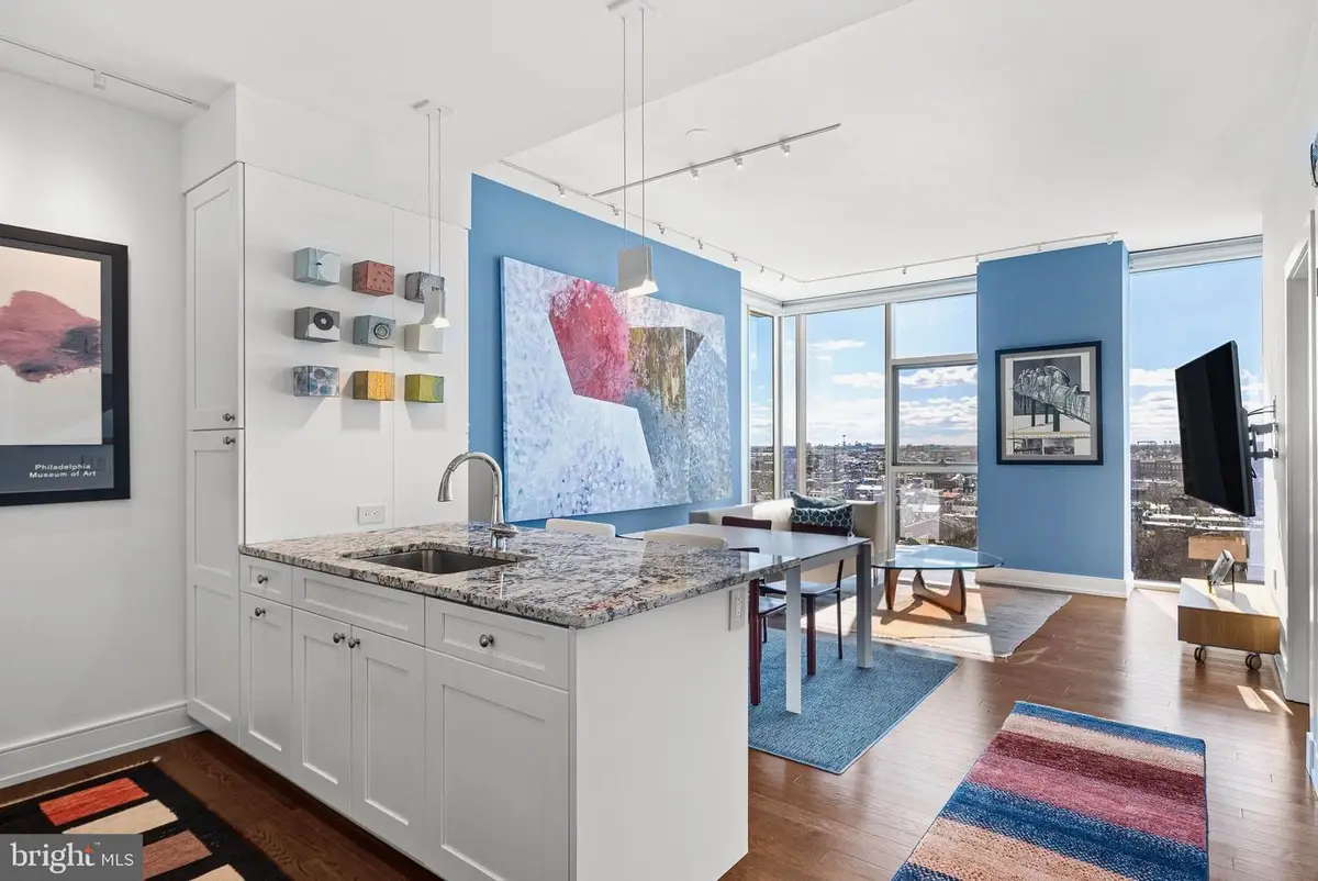 210-20 S 25th St #905, Philadelphia, PA 19103 - Image #1