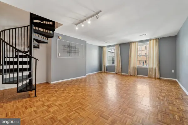 1029-33 Spruce St #304, PHILADELPHIA, PA 19107