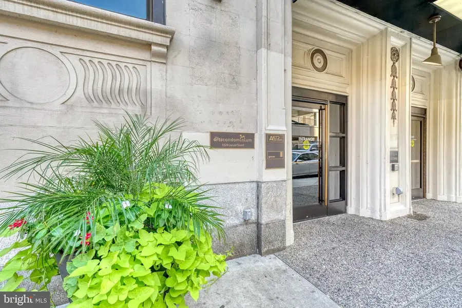 1324 Locust St #428, Philadelphia, PA 19107 - Image #3