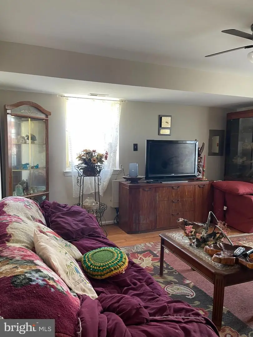 2029 Loney St, Philadelphia, PA 19152 - Image #2