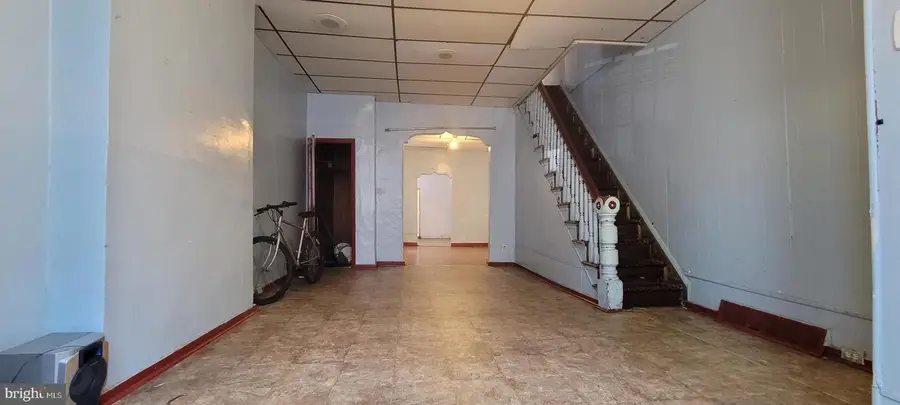 526 Moore St, Philadelphia, PA 19148 - Image #2