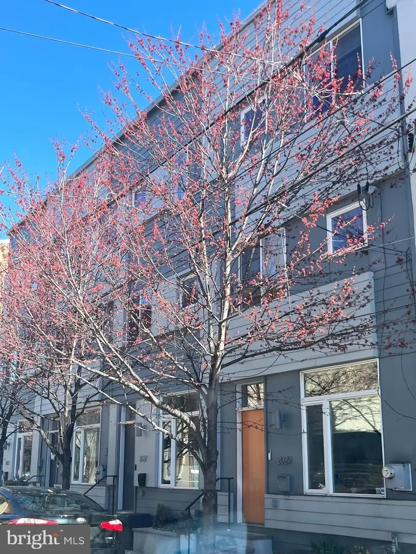 1920 E Arizona St, Philadelphia, PA 19125 - Image #3