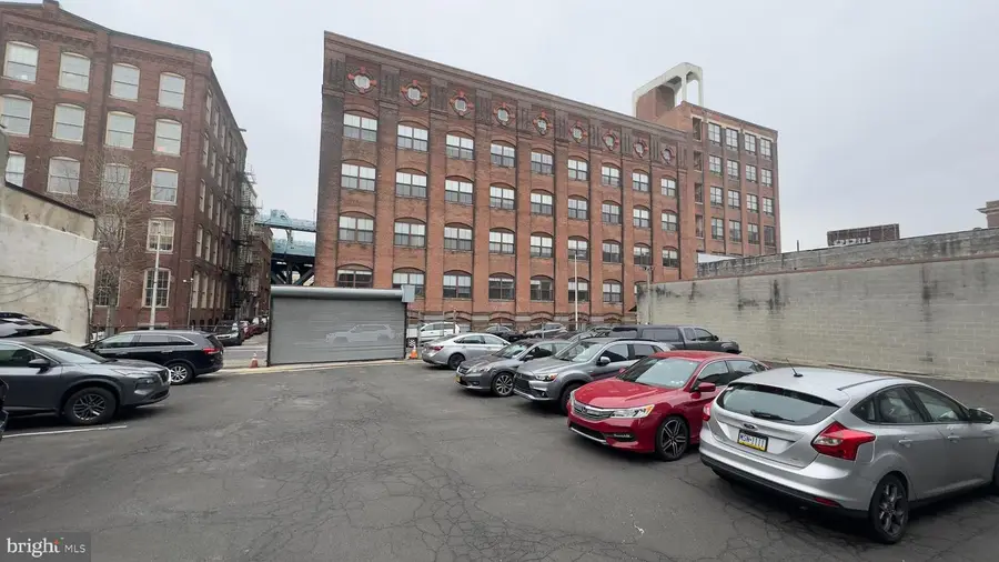 246 N 3rd St #4cd, Philadelphia, PA 19106 - Image #3